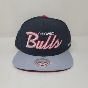 🆕 Mitchell & Ness NBA Chicago Bulls Script Snapback Hat Black Gray